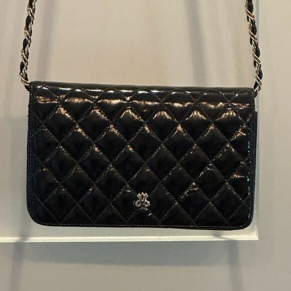 π€ Vintage Jay Herbert Black Patent Leather Cute Little Quilted Crossbody Bag - Picture 1 of 11